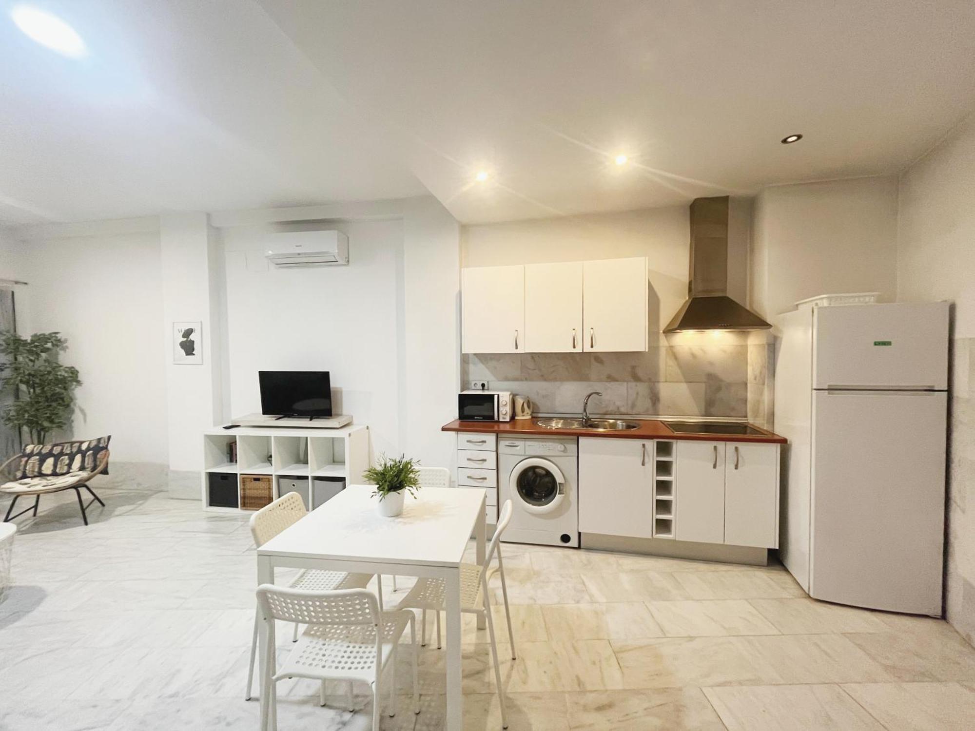Center Confort 5 * Seville